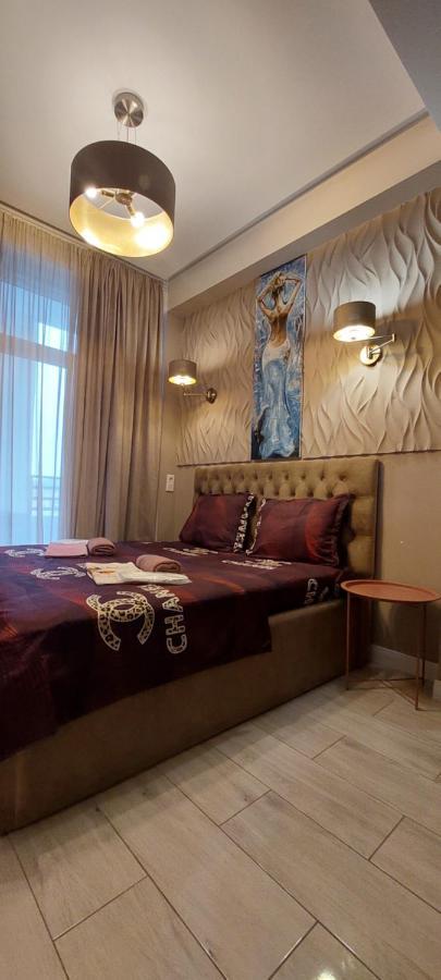 Fantaflat Old Tbilisi Apartment Bagian luar foto