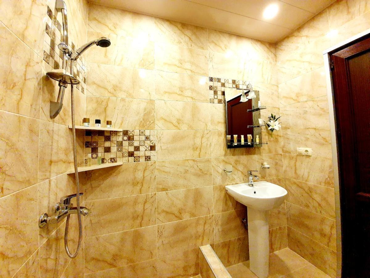 Fantaflat Old Tbilisi Apartment Bagian luar foto