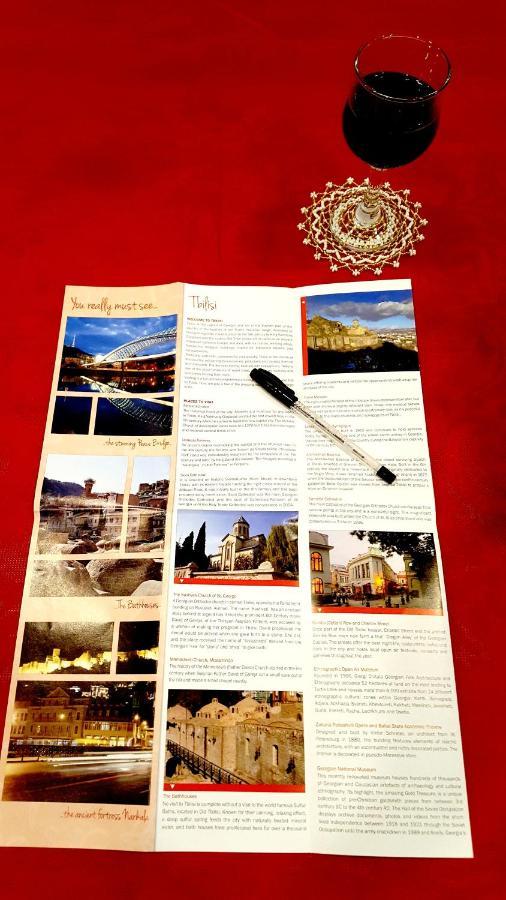 Fantaflat Old Tbilisi Apartment Bagian luar foto